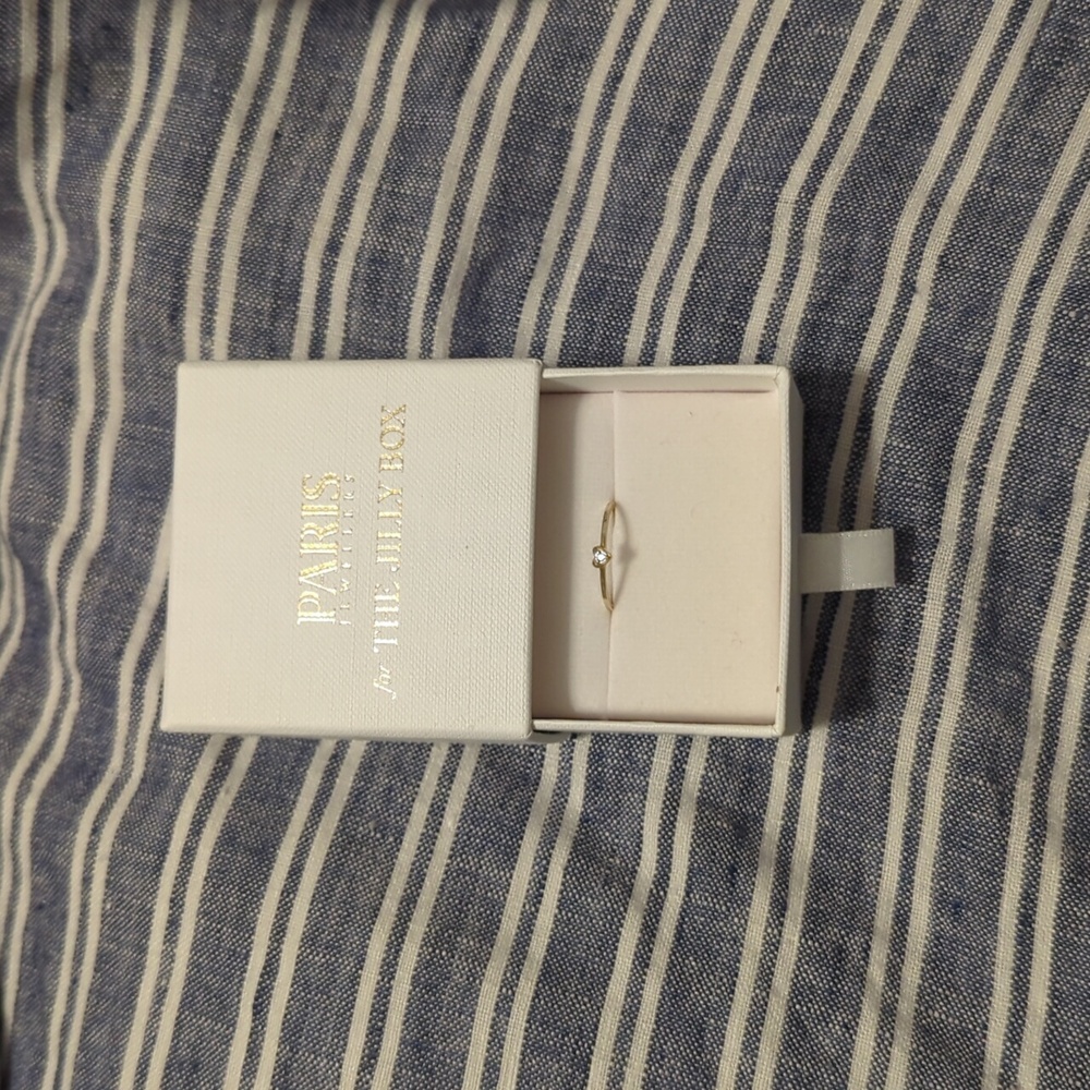 Jilly Box Paris Jewelers Gold Ring